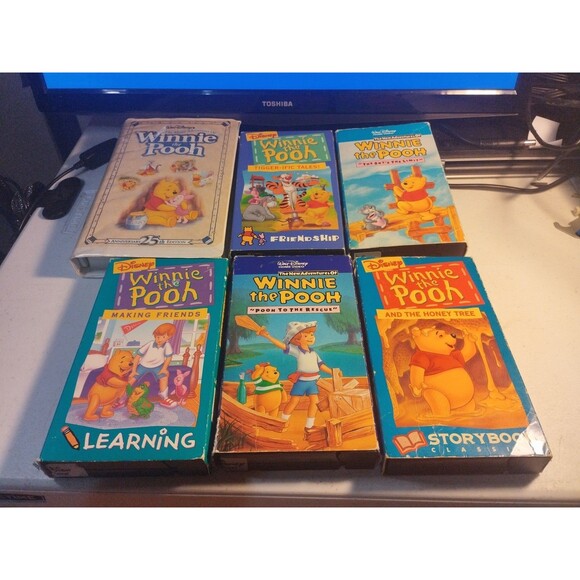 Winnie The Pooh VHS Lot of 6 - Disney - Picture 1 of 7